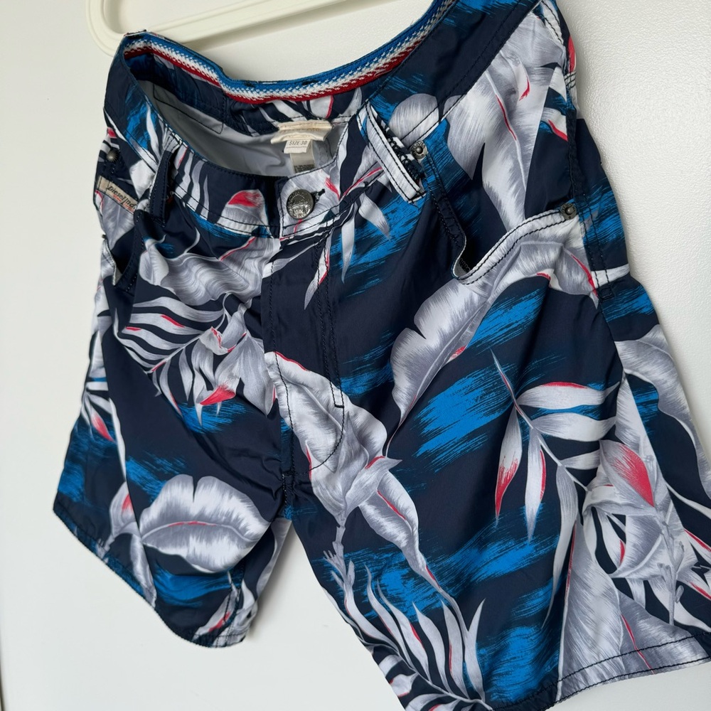 Diesel - Palm Tree Short - Picture 6 of 10